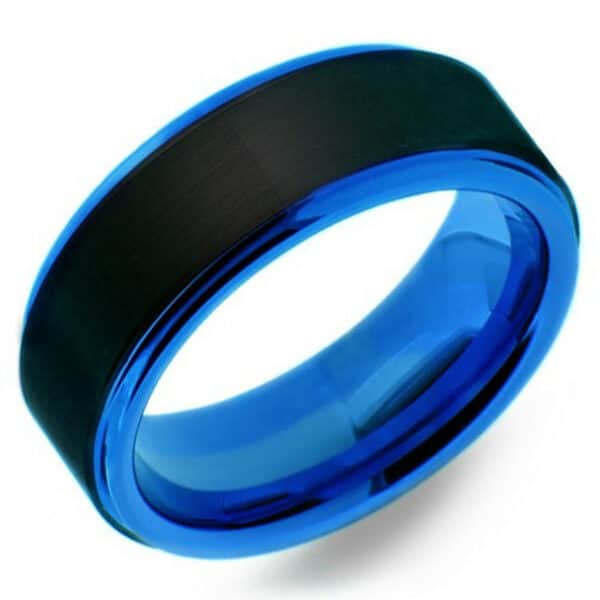 A clear view of a black men’s wedding ring with blue sleeves, brushed center, and polished edges.